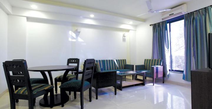 Le Royale Hotel Dadra Eksteriør billede